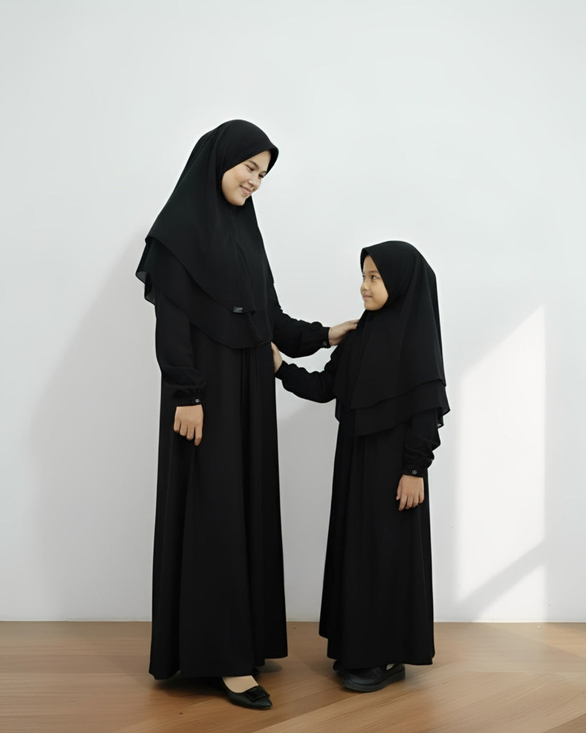 abaya Family girl and mom Eida Black HijabHeela
