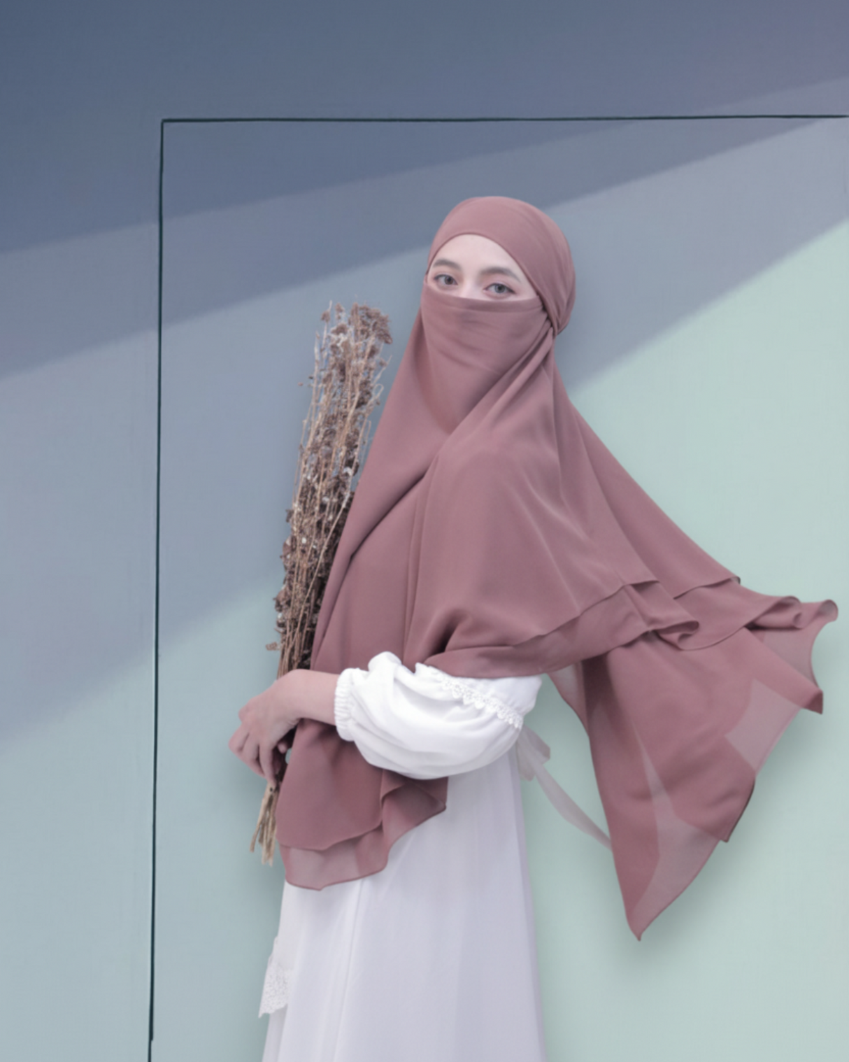 Brunette Khimar with Flowers