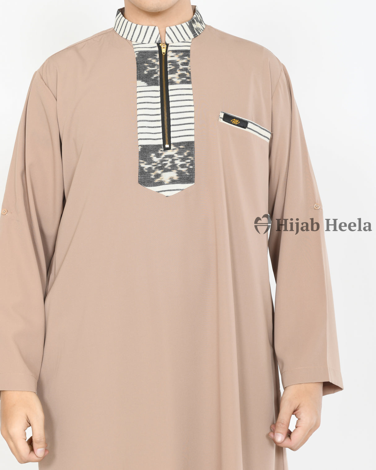 Qomees Heren | Seraya