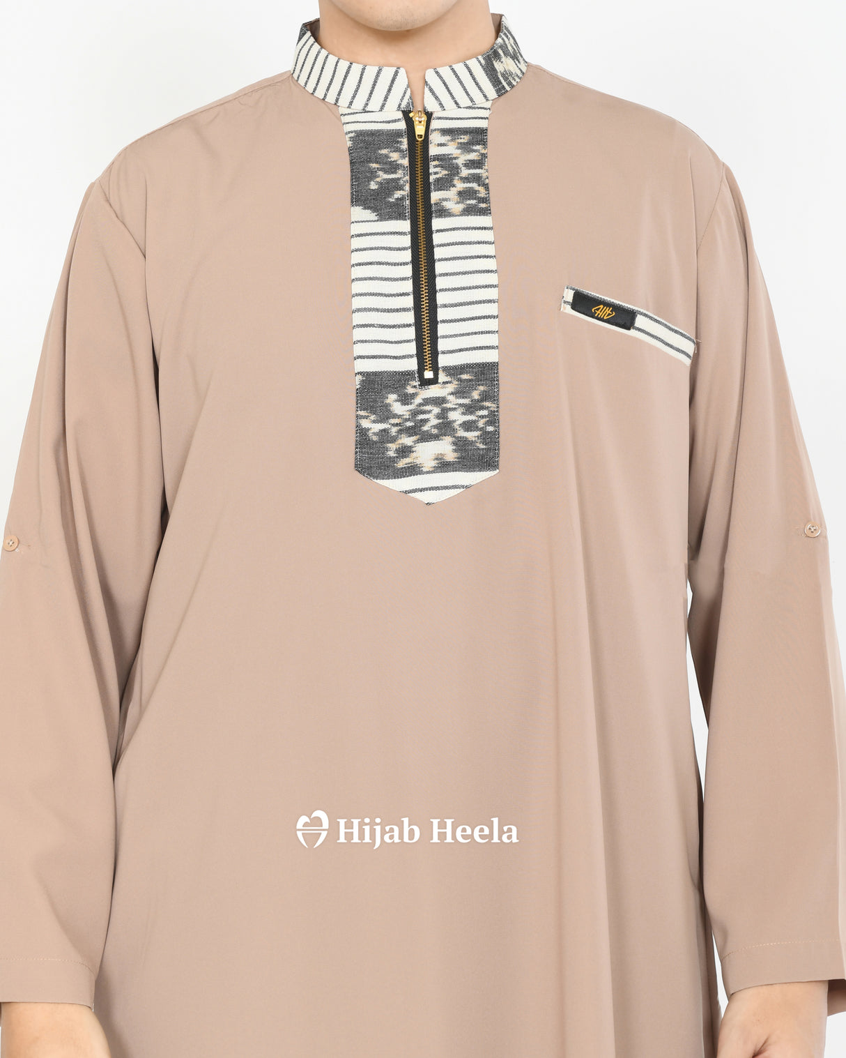 Qomees Heren | Seraya