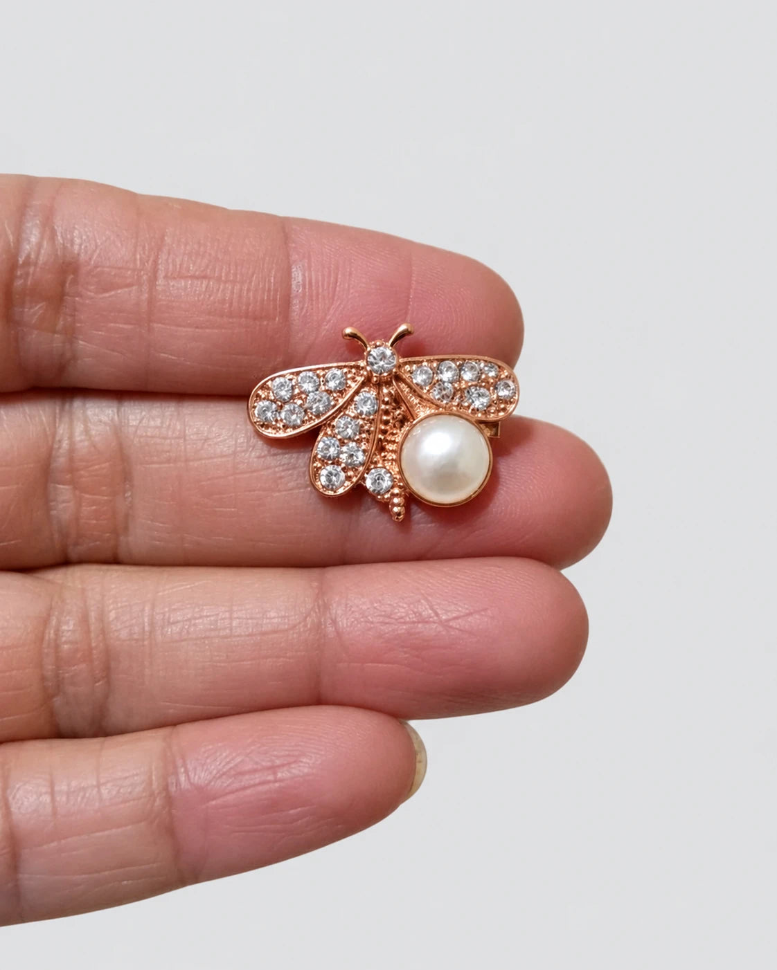 Broche Mix Hijab Heela - foto 18 op lichtgrijze achtergrond