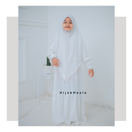 Abaya Girls | Saskia