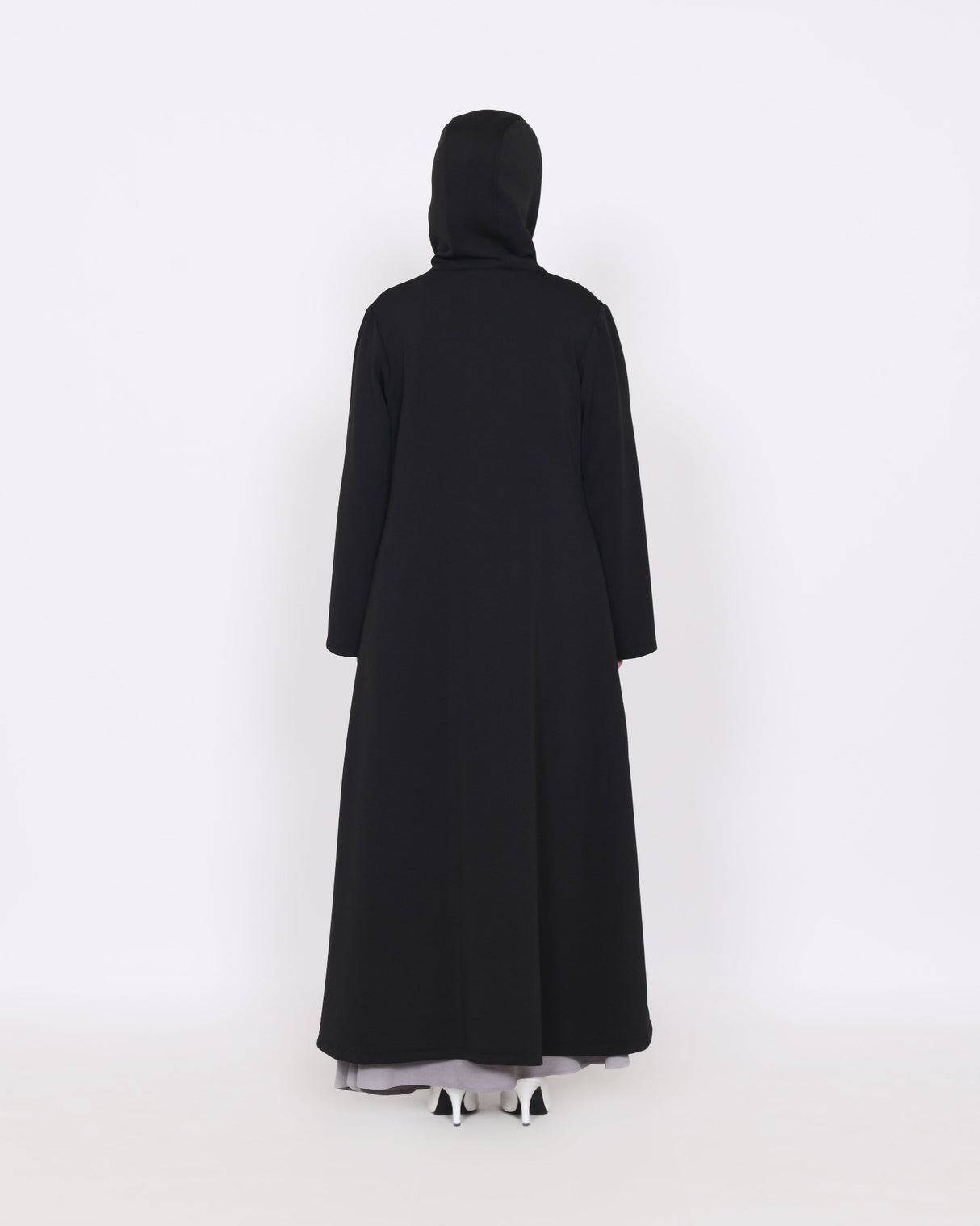 Outer Dames | Avelina