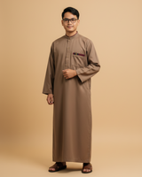 Qomees Al Fatih Brown